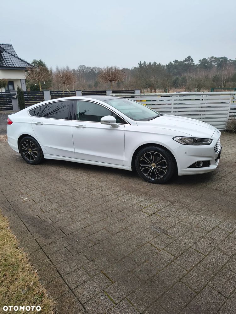 Ford Mondeo 2.0 TDCi Titanium PowerShift - 11