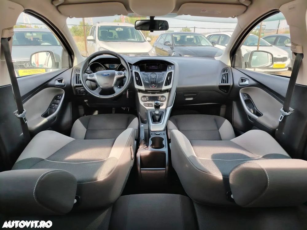 Ford Focus 1.6 TDCI DPF Start-Stopp-System Trend - 15