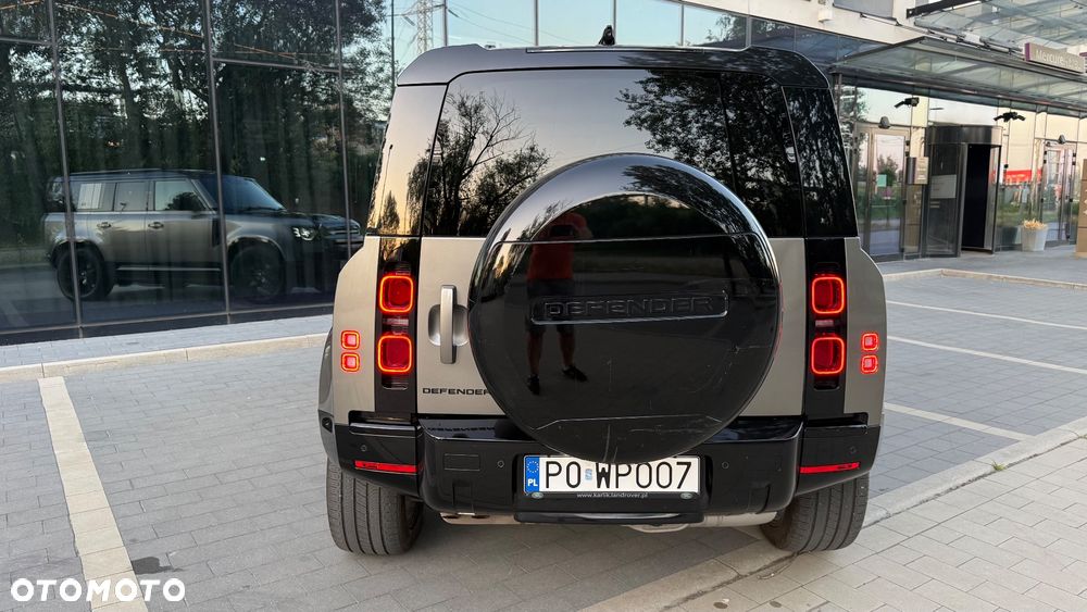 Land Rover Defender 3.0 D250 mHEV HSE - 30