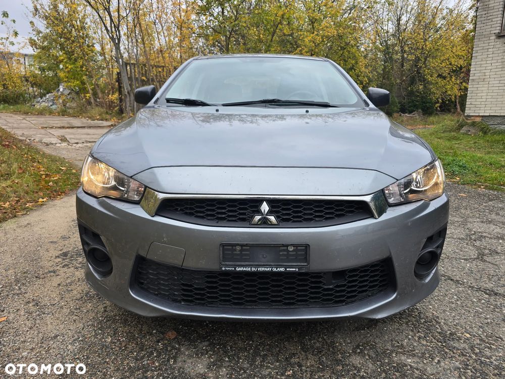 Mitsubishi Lancer - 28