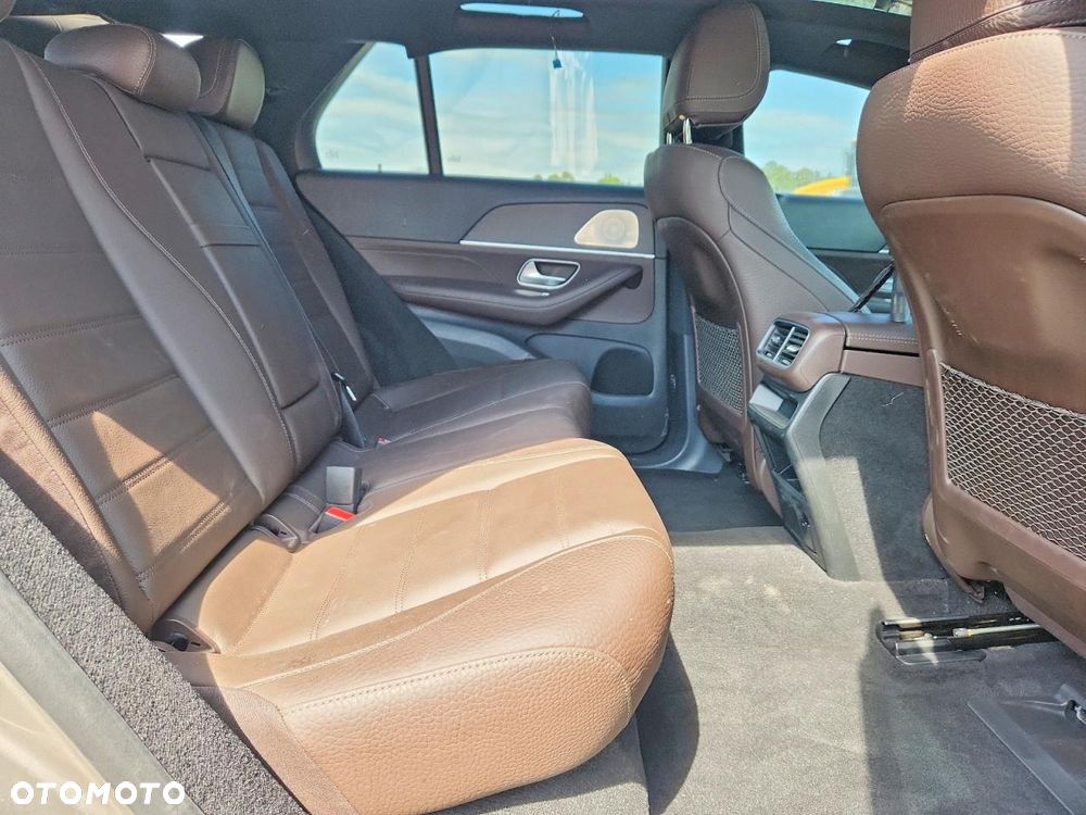 Mercedes-Benz GLE - 11