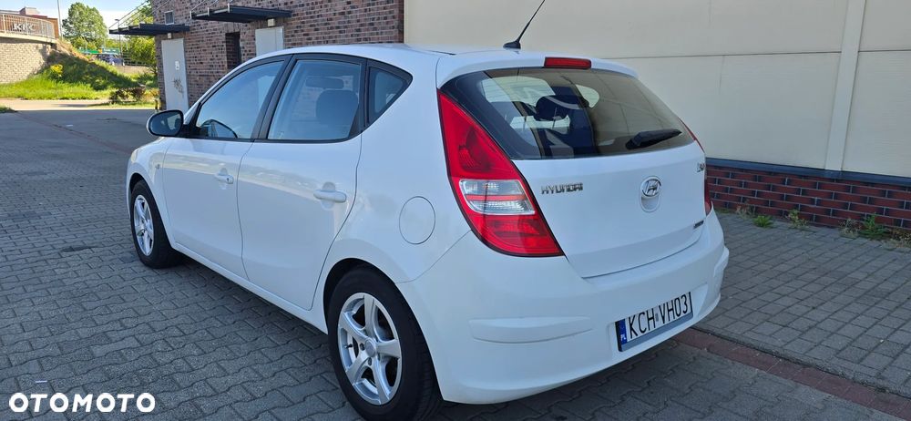Hyundai i30 1.6 CRDi Comfort - 12