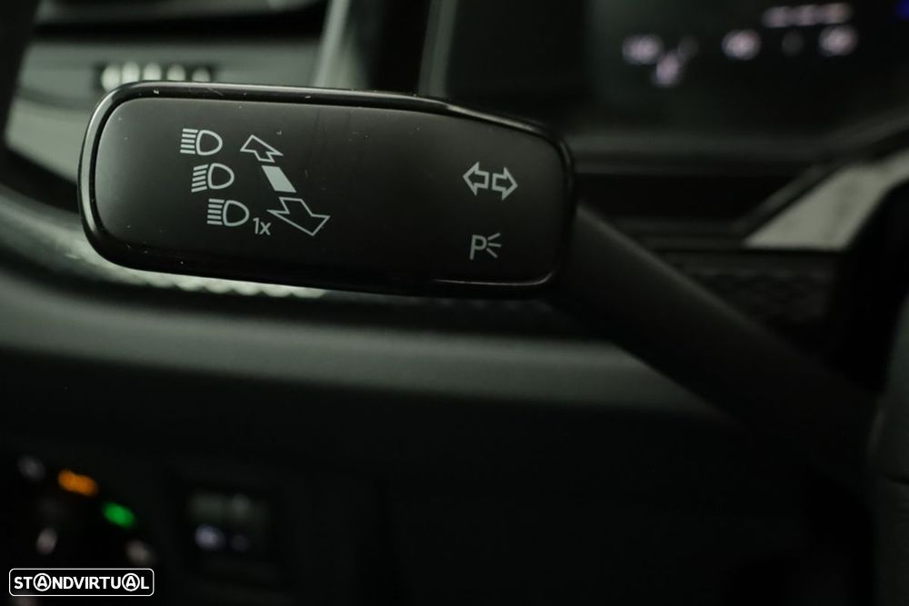 VW Taigo 1.0 TSI Urban DSG - 16