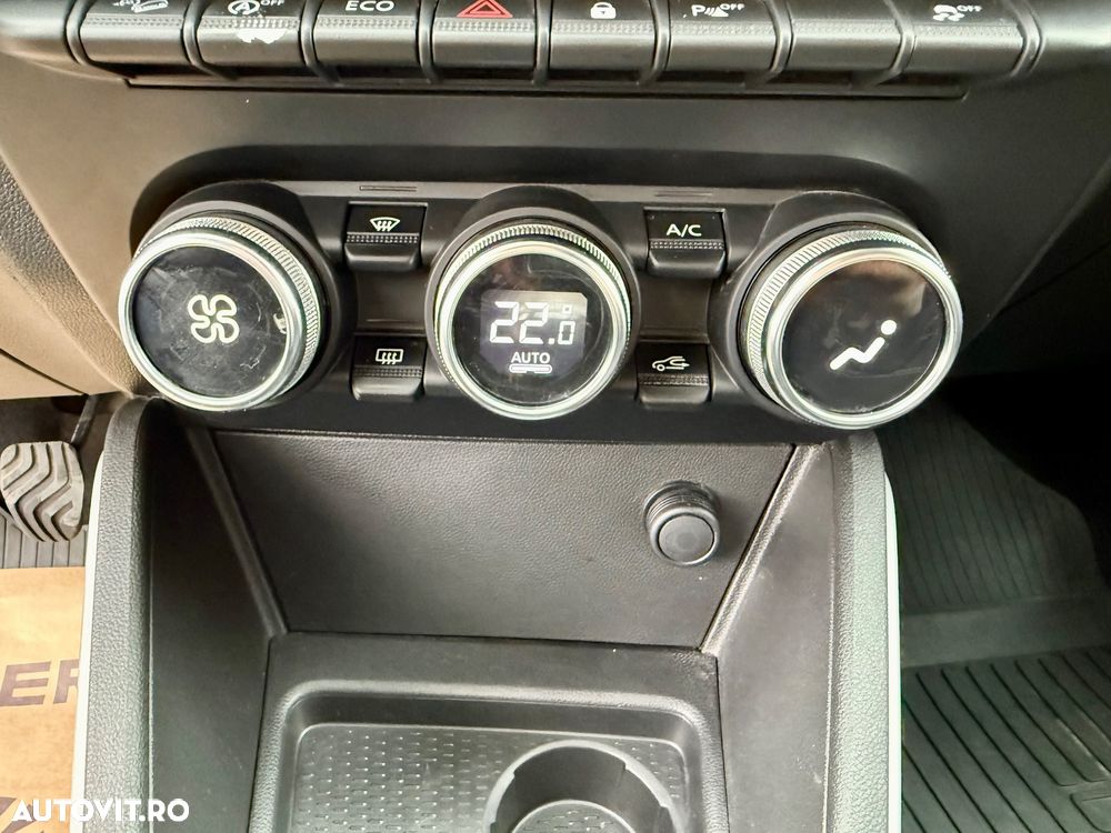 Dacia Duster 1.5 Blue dCi 4WD Prestige jante 17" - 12