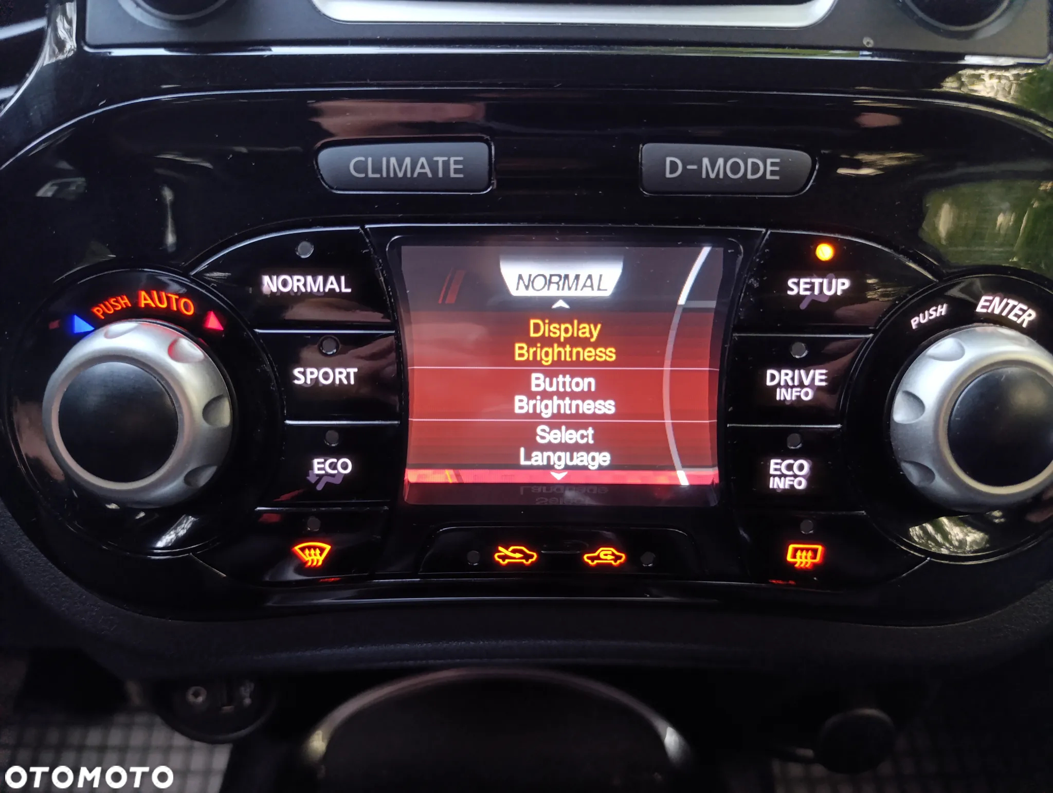 Nissan Juke 1.6 Acenta - 24