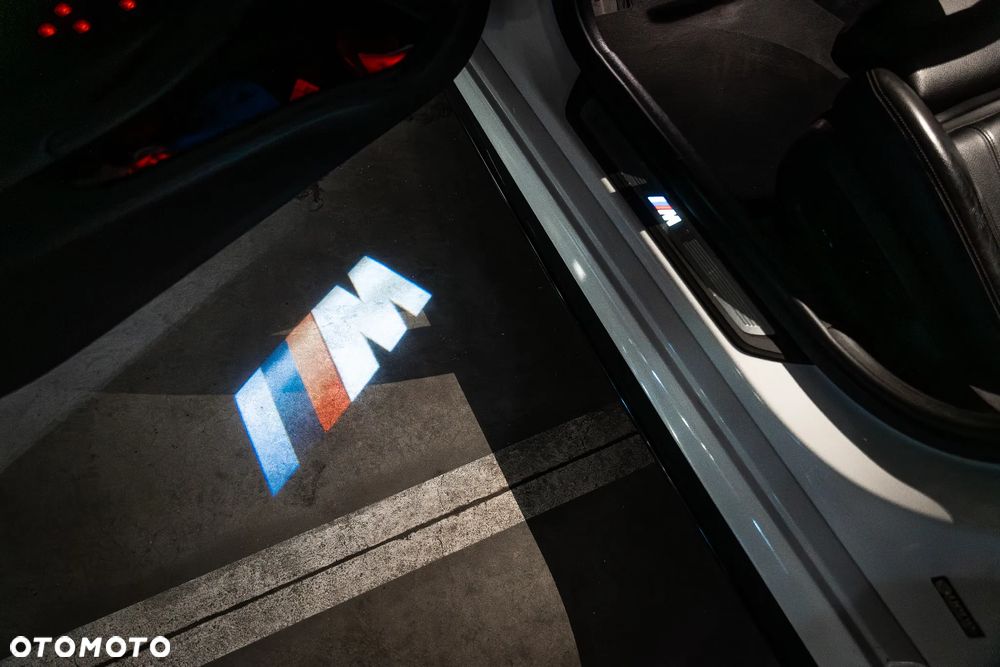 BMW Seria 5 520d M Sport - 27