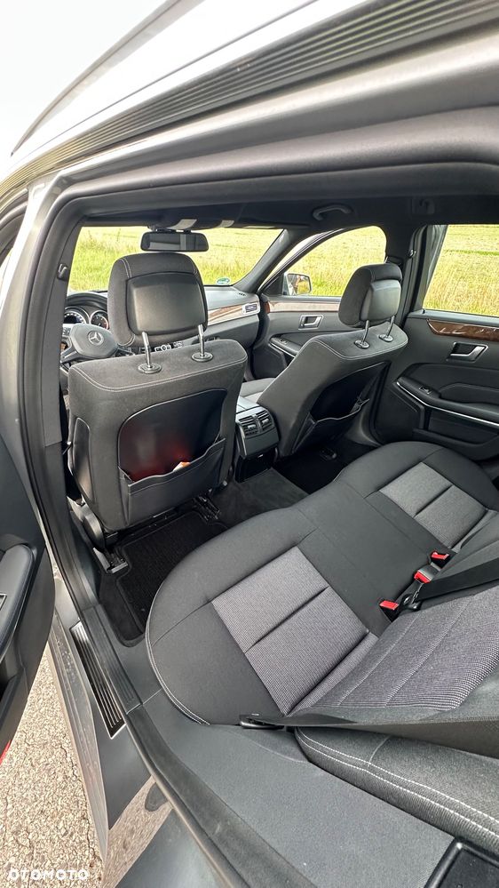 Mercedes-Benz Klasa E 300 BlueTEC 7G-TRONIC Elegance - 15