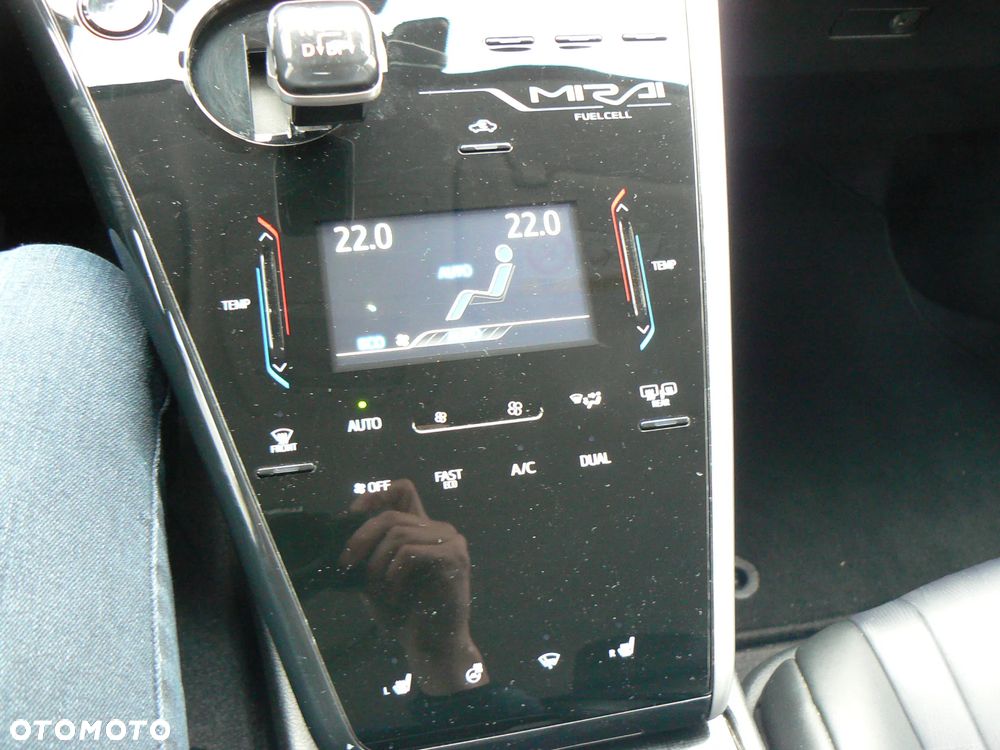 Toyota Mirai Standard - 27