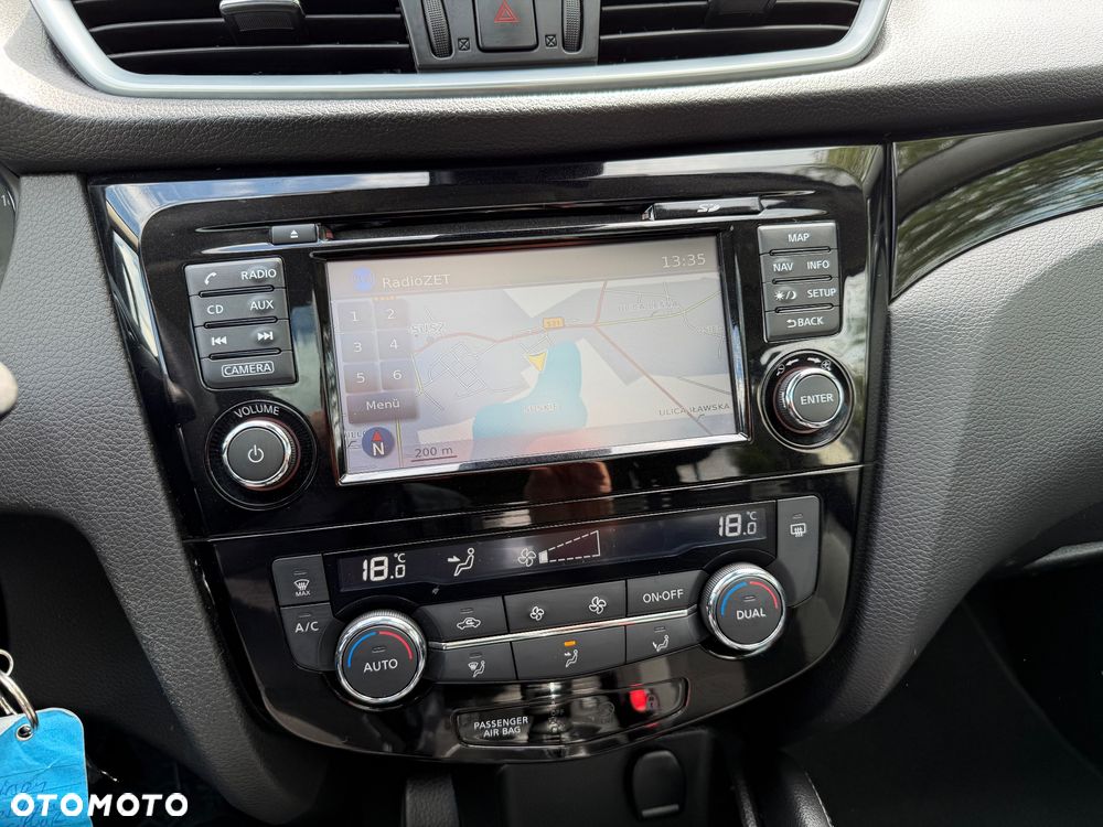 Nissan Qashqai 1.6 DIG-T Tekna - 17