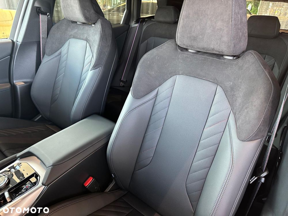 BMW X3 xDrive20d mHEV - 18