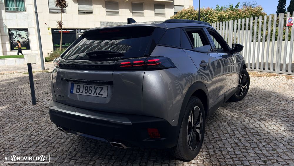 Peugeot 2008 1.2 PureTech Allure EAT8 - 7