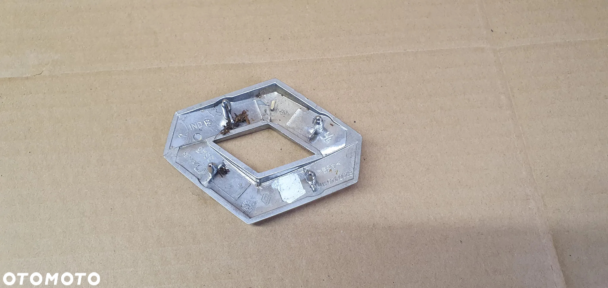 Znaczek emblemat logo Renault Megane II CC Cabrio 8200145816 - 4