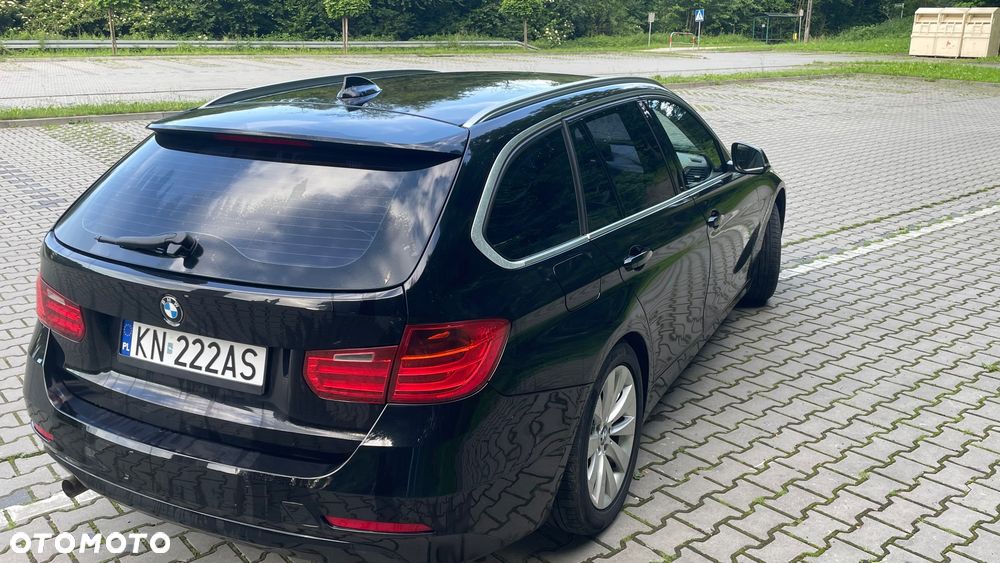 BMW Seria 3 316d - 32
