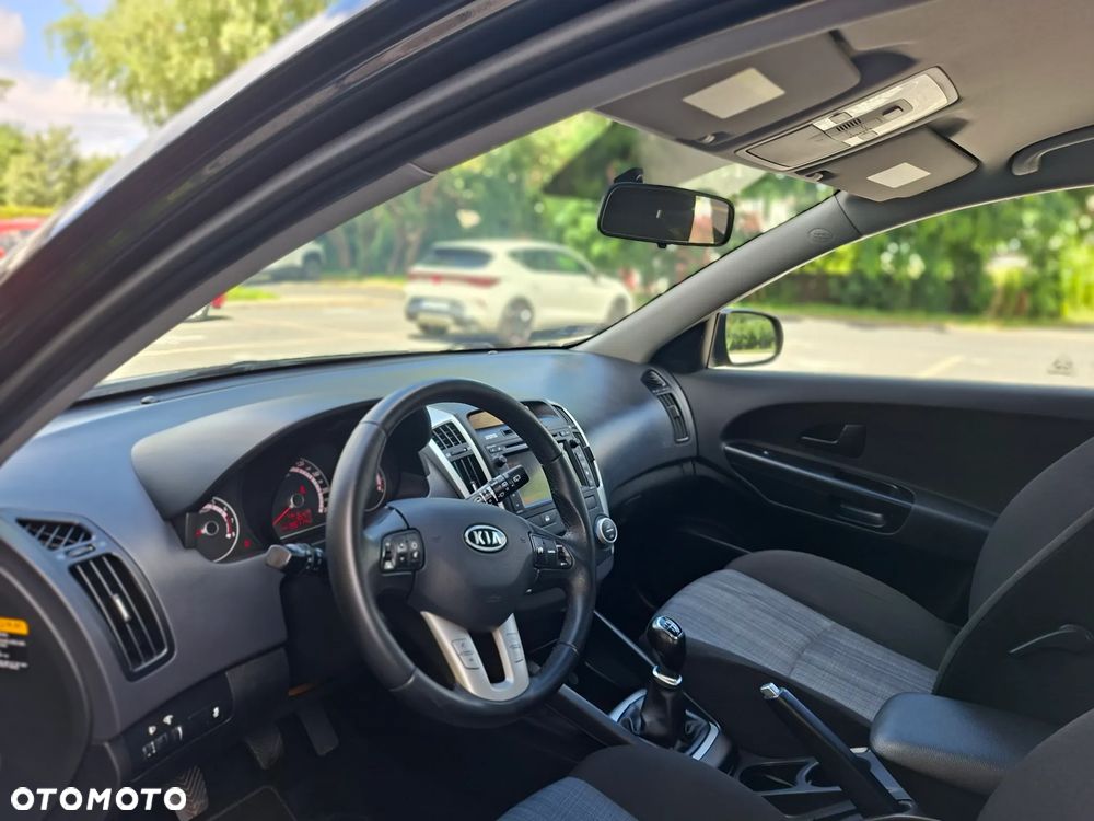 Kia Ceed 1.4 Comfort + - 13