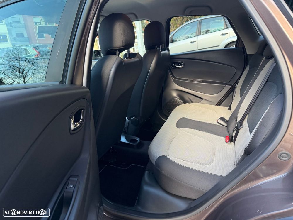 Renault Captur 0.9 TCE - 19