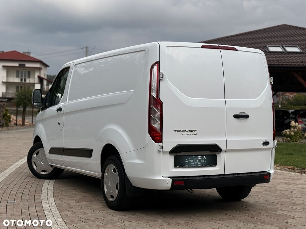 Ford Transit Custom - 12