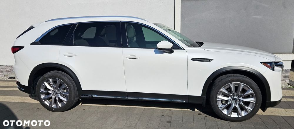 Mazda CX-90 - 4