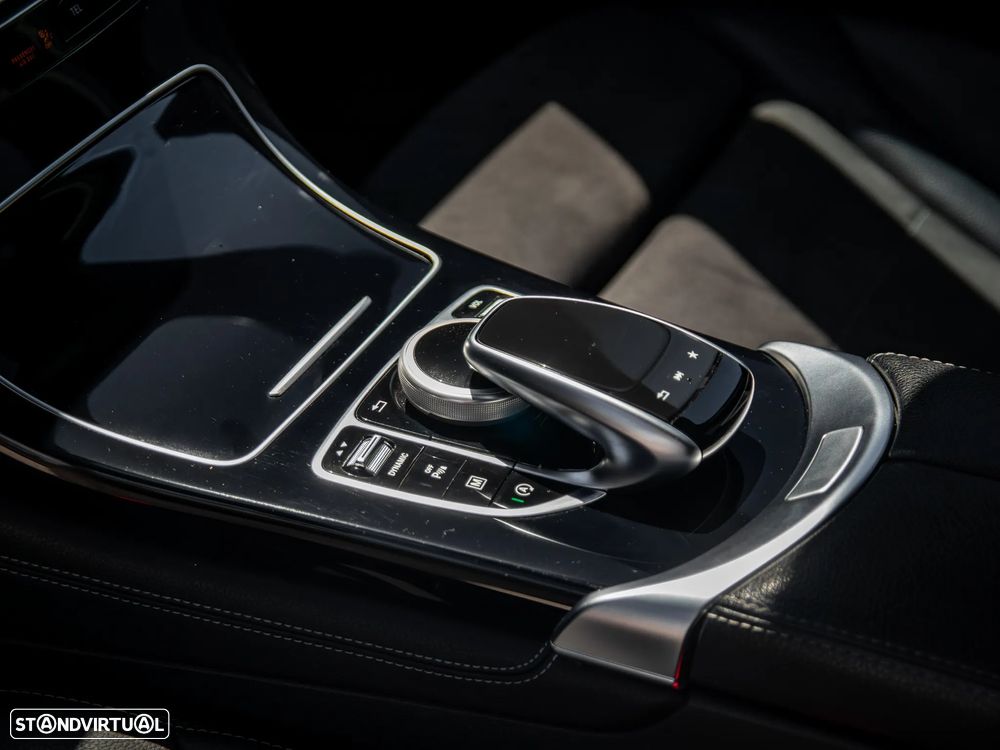 Mercedes-Benz GLC 250 d Coupé AMG Line 4-Matic - 29