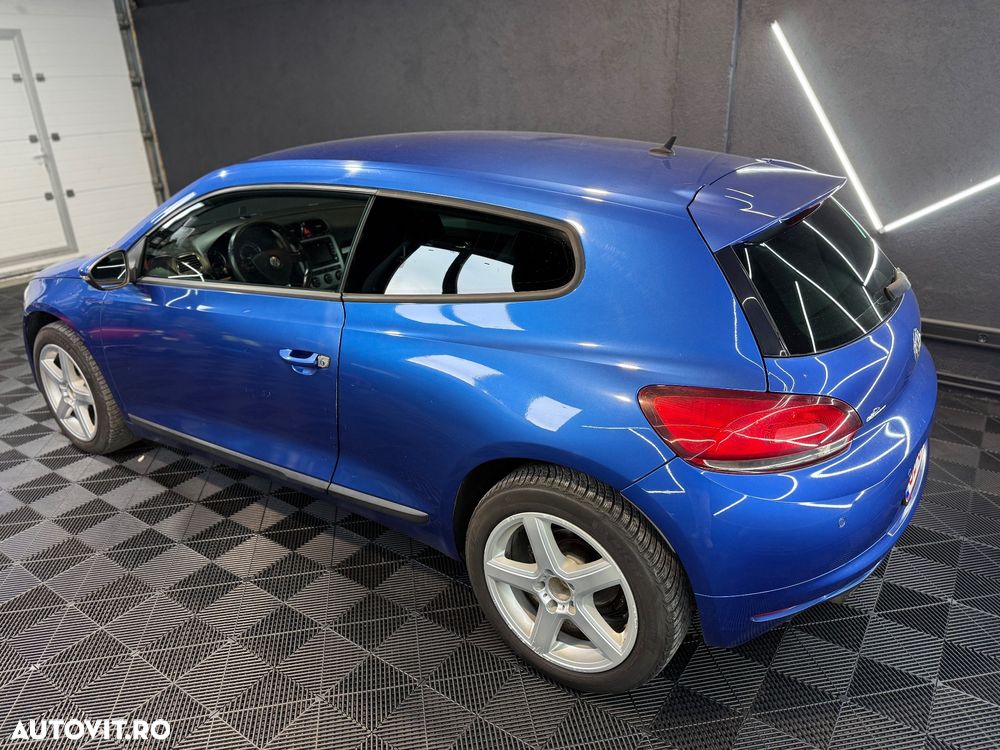 Volkswagen Scirocco 1.4 TSI DSG Edition - 4