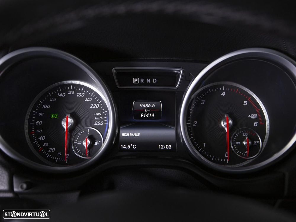 Mercedes-Benz G 350 d - 18