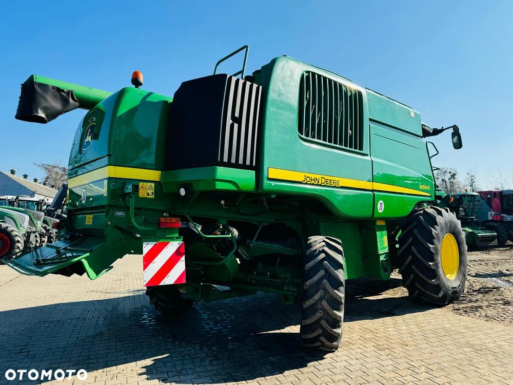 John Deere W540i - 10