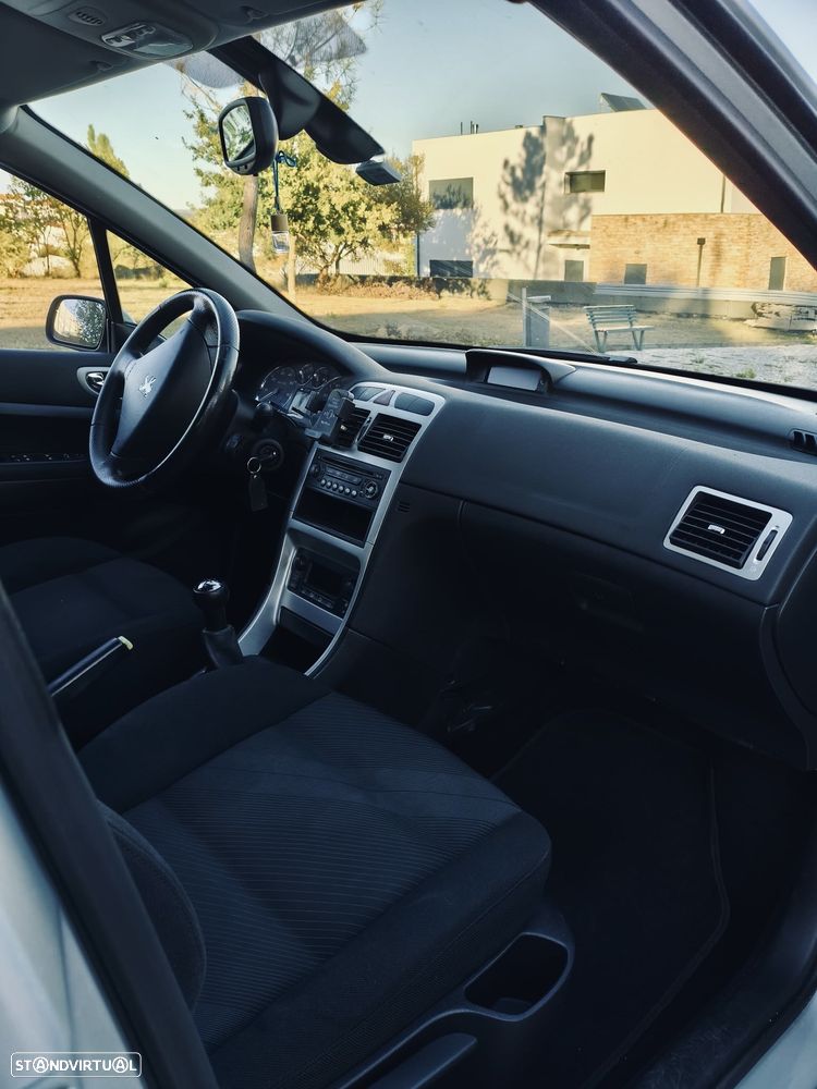 Peugeot 307 1.4 16V XS Premium - 6