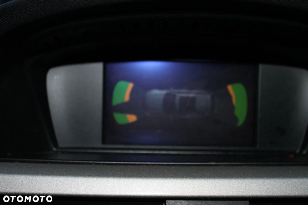 BMW Seria 3 320d - 10