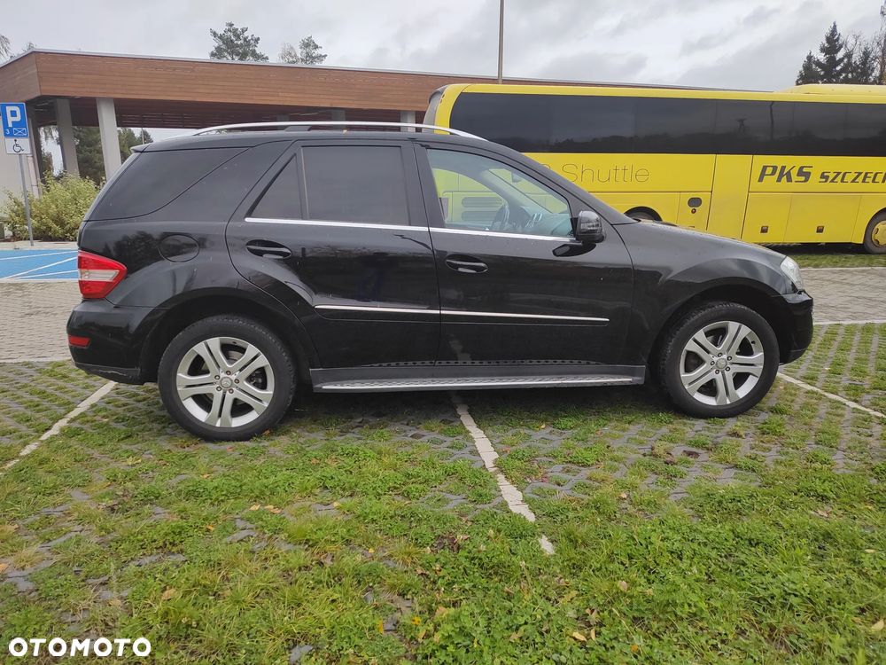 Mercedes-Benz ML - 2