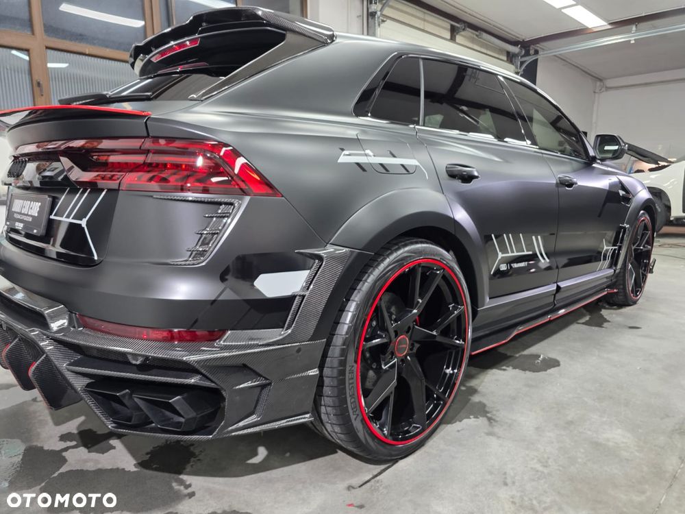 Audi RS Q8 - 12