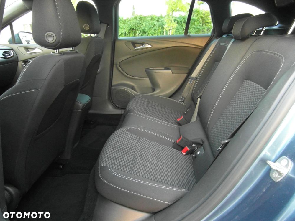 Opel Astra 1.4 Turbo Start/Stop Sports Tourer Dynamic - 30