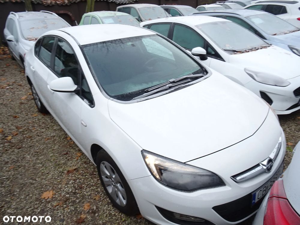 Opel Astra 1.6 Active EU6 - 4