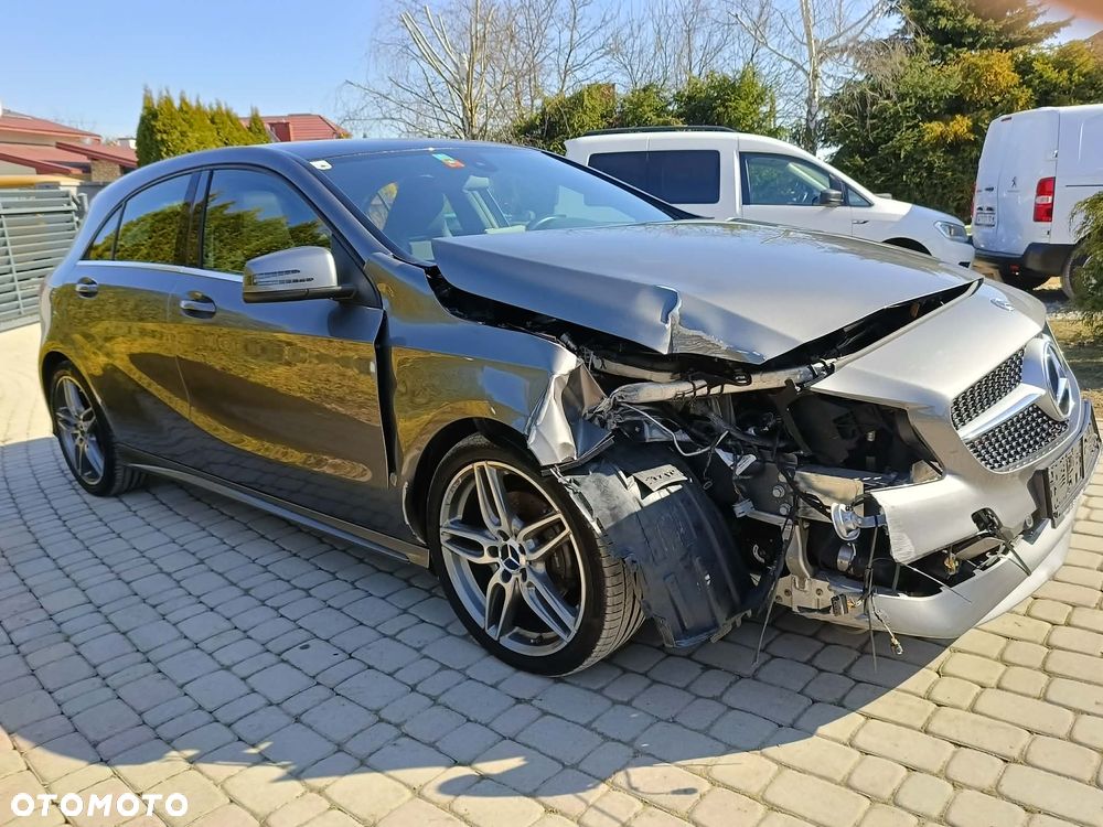 Mercedes-Benz Klasa A 200 7G-DCT AMG Line - 10