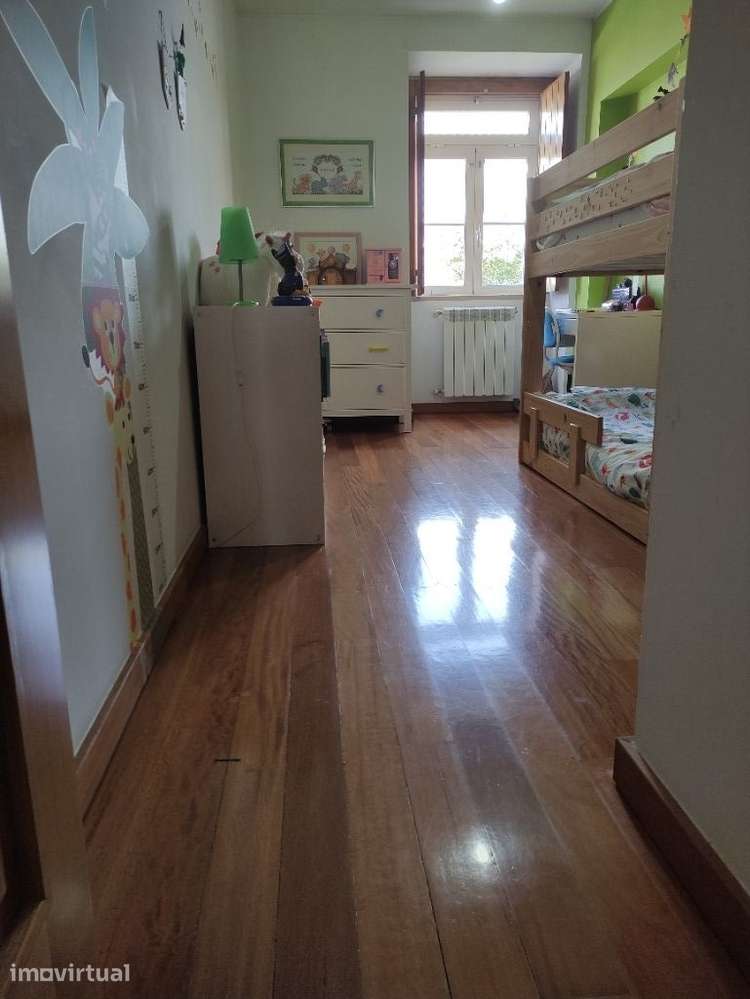 Fantástico T2, prédio recente com garagem e elevador na Ajuda (Lisboa) - Grande imagem: 2/25