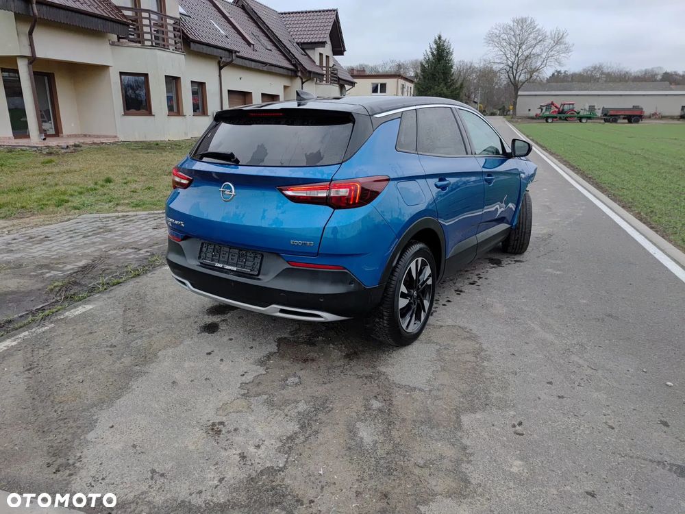 Opel Grandland X 1.2 Start/Stop Business Edition - 4