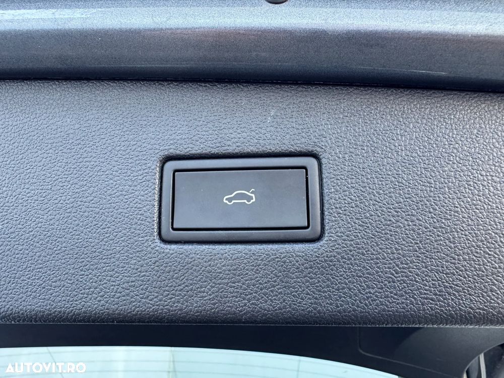 Volkswagen Tiguan Allspace 2.0 TDI SCR 4Motion DSG Elegance - 9