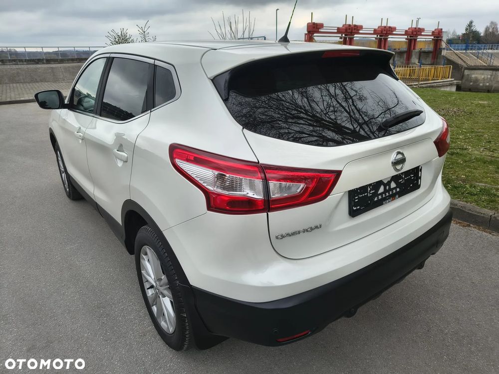 Nissan Qashqai 1.2 DIG-T 360 - 7