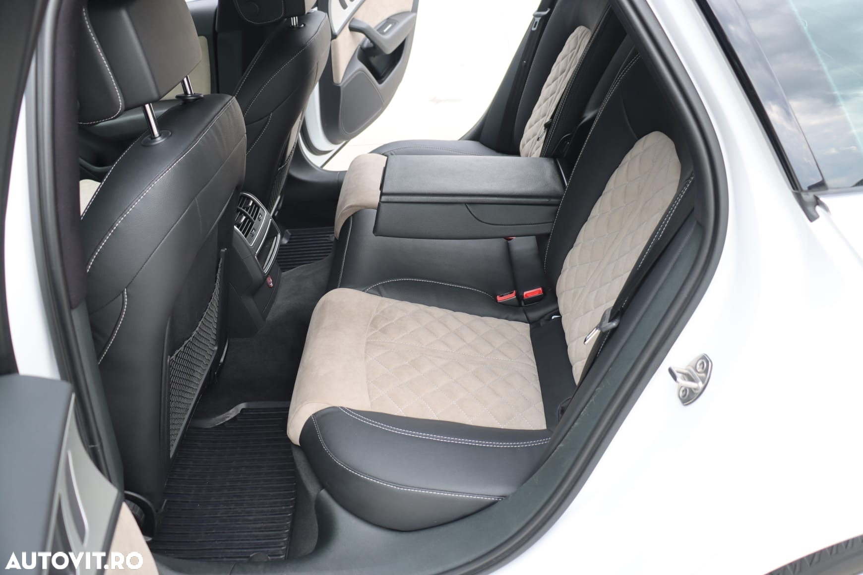 Audi A6 Avant 3.0 TDI quattro S tronic - 8