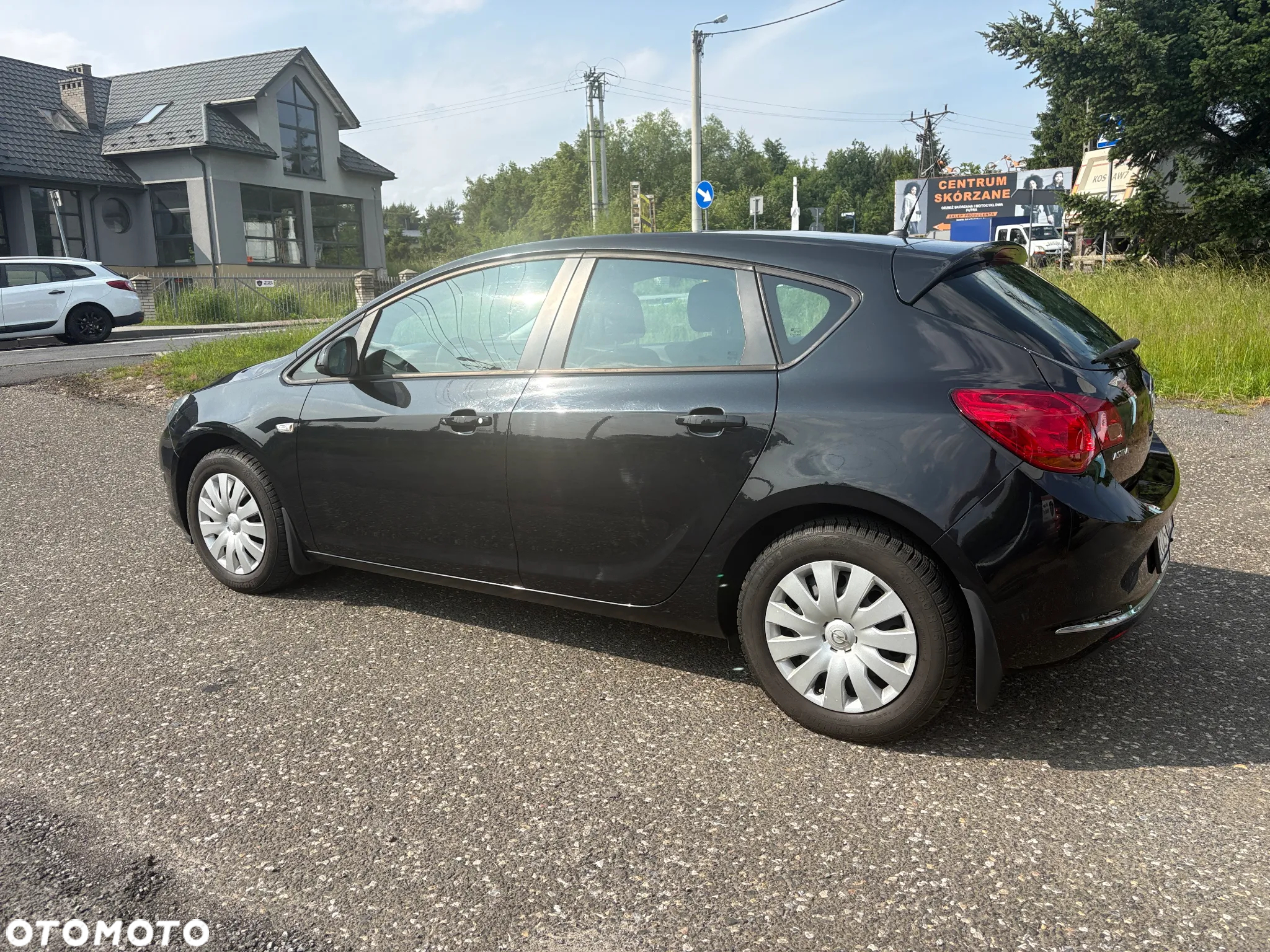 Opel Astra IV 1.4 T Cosmo - 4