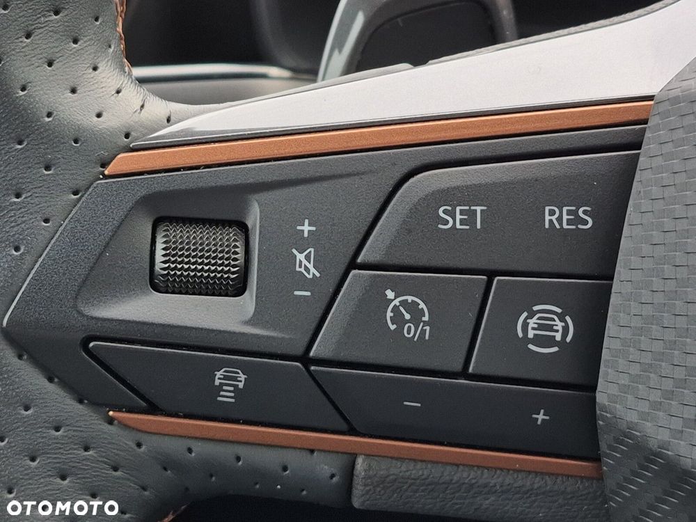 Cupra Formentor 1.4 e-Hybrid DSG - 18