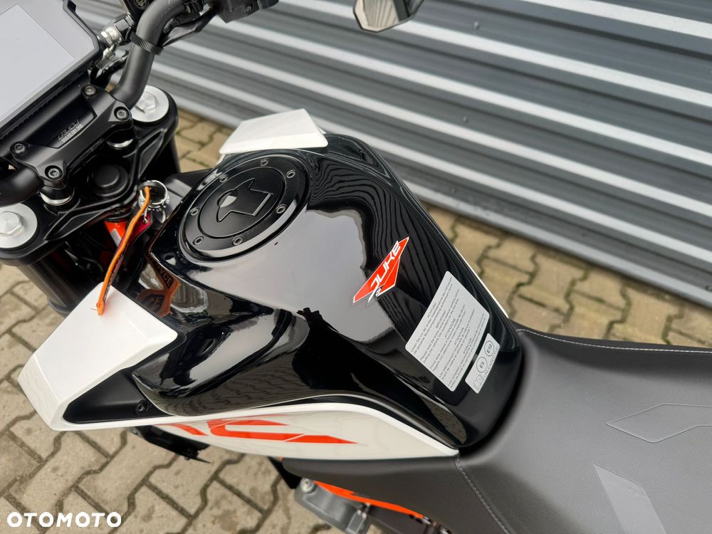 KTM Duke - 13