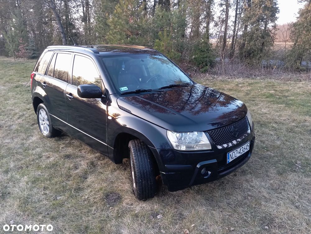 Suzuki Grand Vitara 1.9 DDiS Club DPF Family - 1