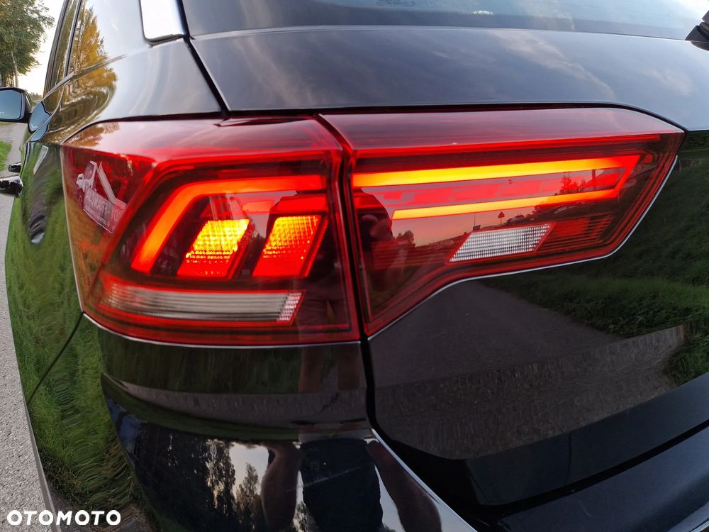 Volkswagen T-Roc - 30