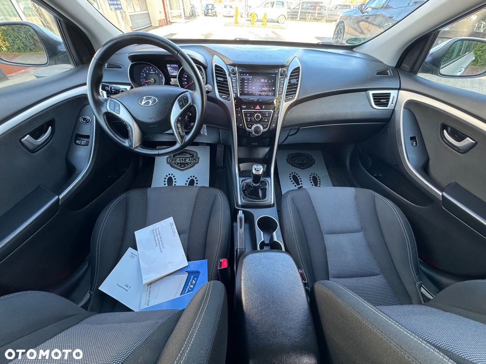 Hyundai i30 - 19