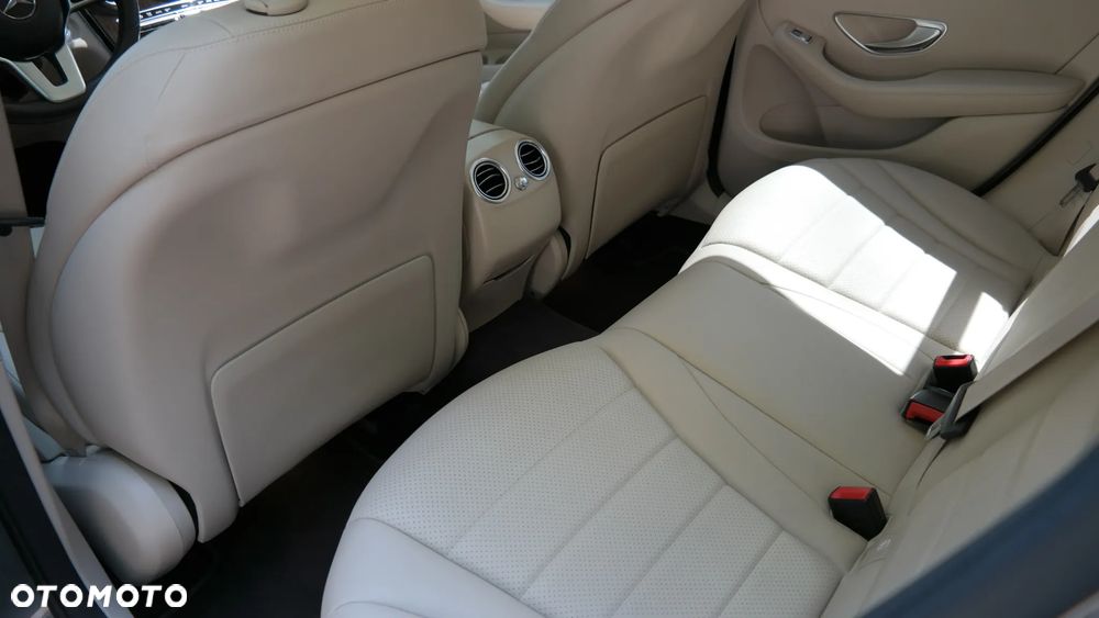 Mercedes-Benz GLC 200 4-Matic - 16