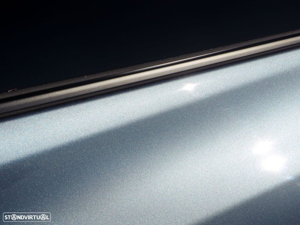 Lexus RZ 450e Luxury Bi-Tone - 23