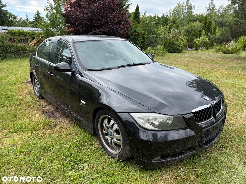 BMW Seria 3 325i - 2