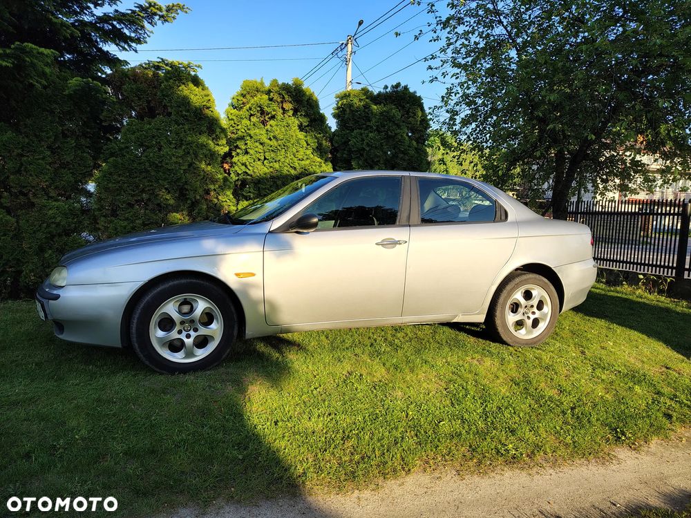 Alfa Romeo 156 2.0 TSpark 16v - 8