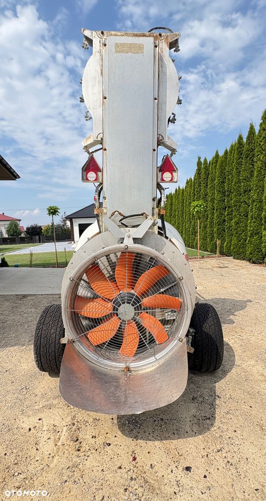Inny Turbo Twin 2000 l - 4