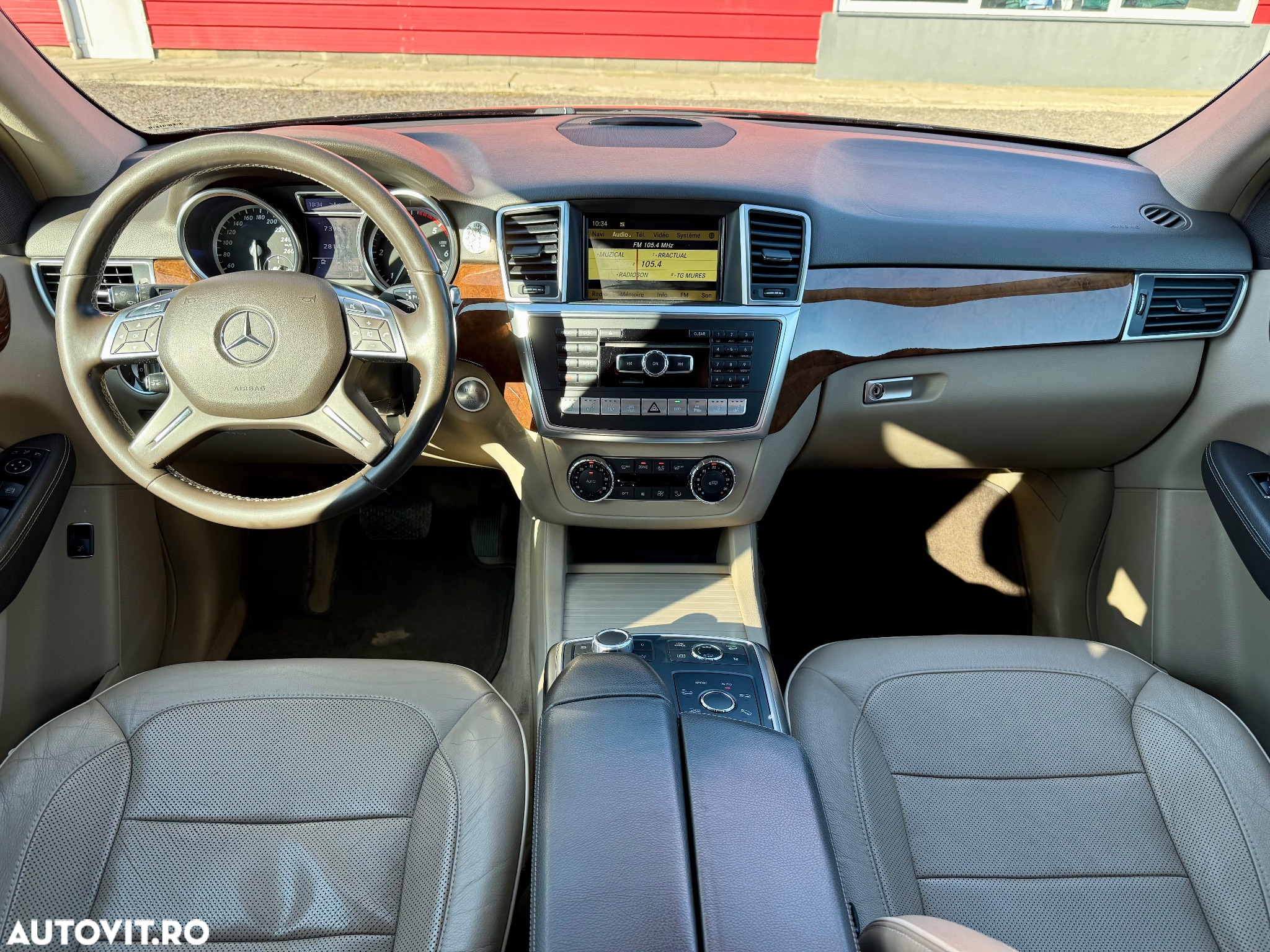 Mercedes-Benz ML 350 BlueTEC 4MATIC 7G-TRONIC - 7