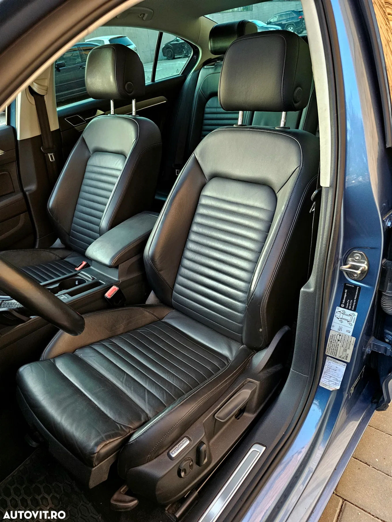Volkswagen Passat - 7